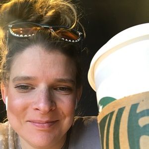 Meet your Posher, Sara